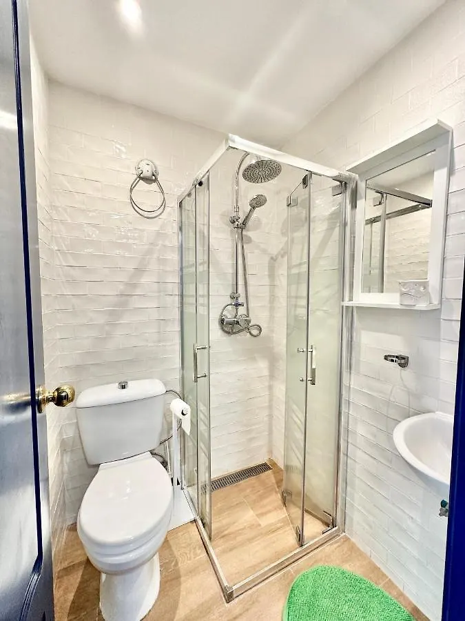 Family Home Near The Beach - Eaw Homes Marbella Spain